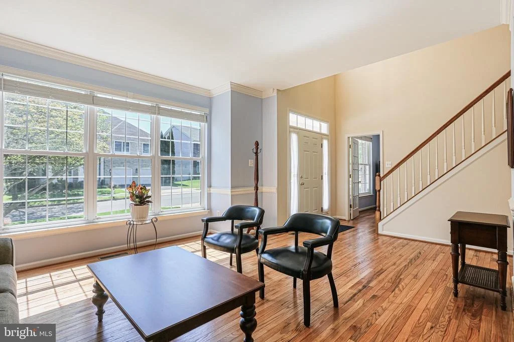 Photo of 9703 ROYAL CREST CIRCLE