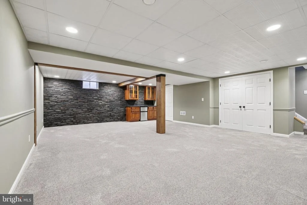 Photo of 2659 LESLIE ROAD
