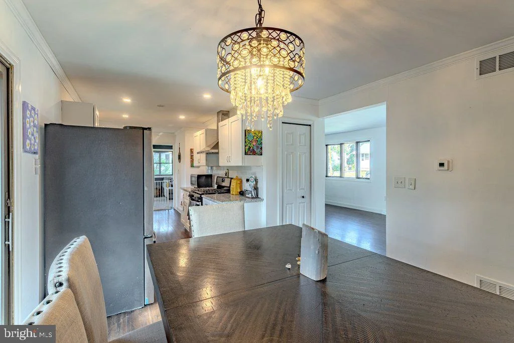 Photo of 300 3RD AVENUE