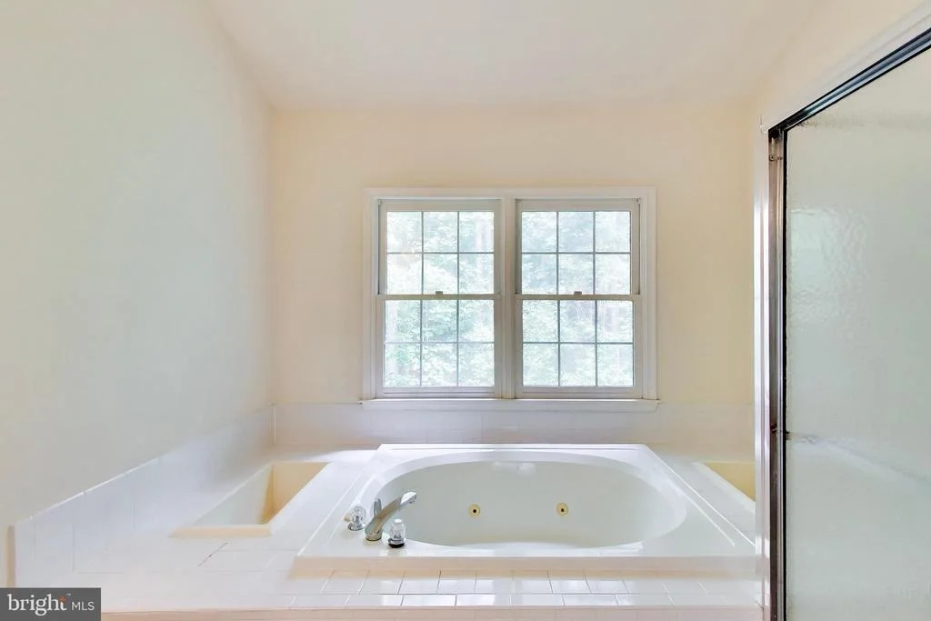 Photo of 6228 GARDEN ROAD