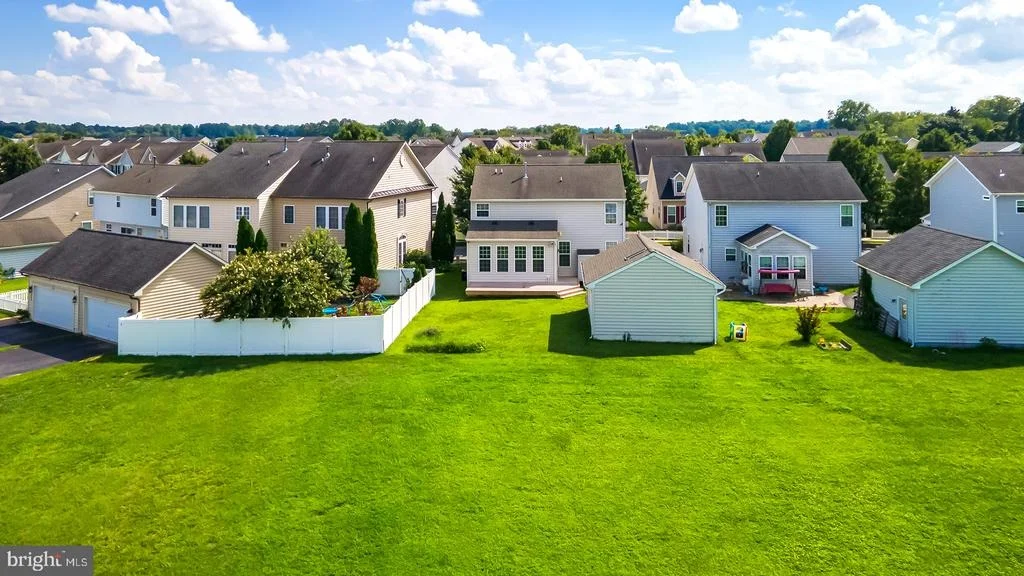 Photo of 327 CARLTON DRIVE