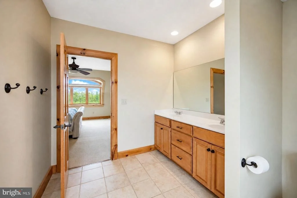 Photo of 282 LAKEFRONT LINKS DRIVE