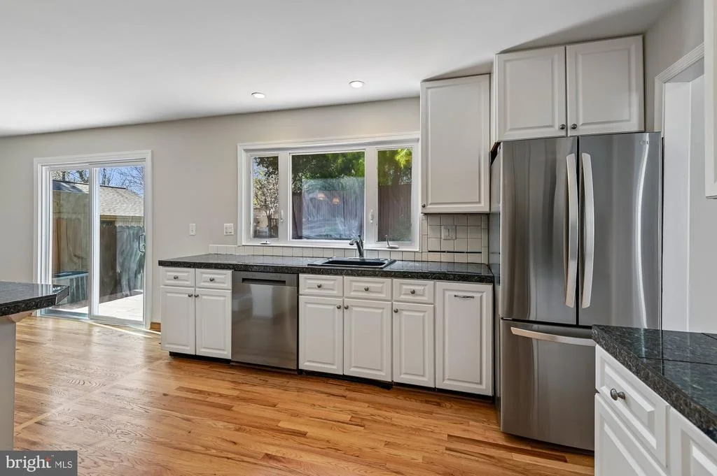 Photo of 5106 THUNDER HILL ROAD