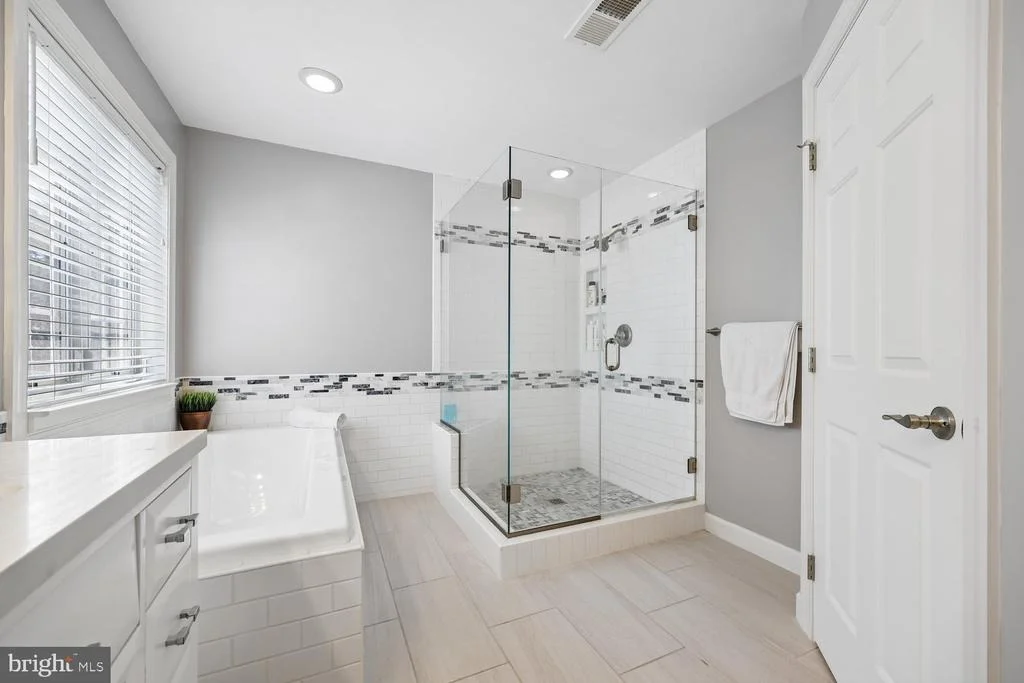 Photo of 503 GLENBROOK DRIVE