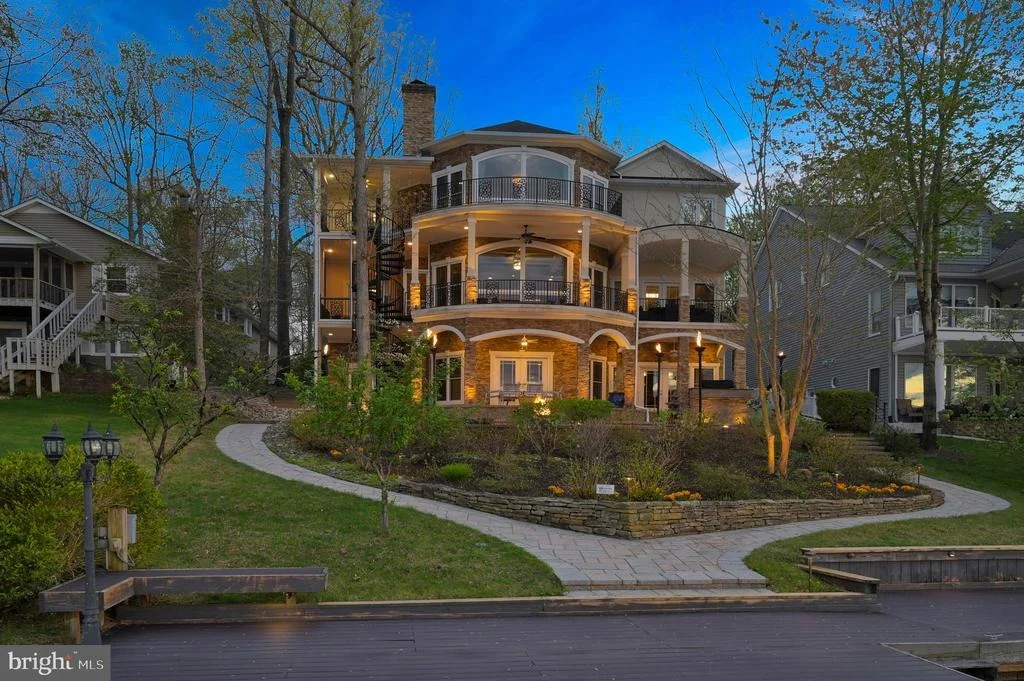 Photo of 206 MADISON CIRCLE