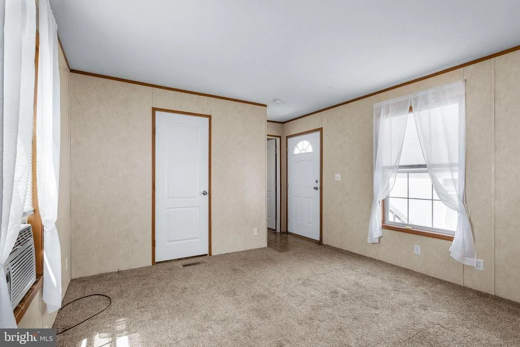 Photo of 9 NORTHVIEW