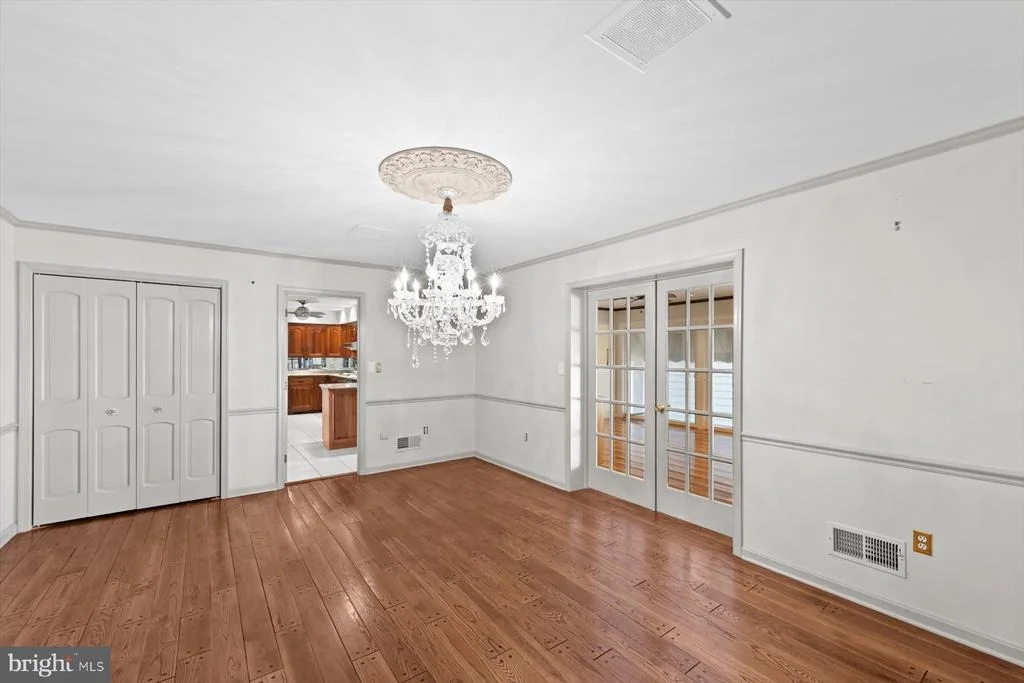 Photo of 20340 SILVER LAKE DRIVE