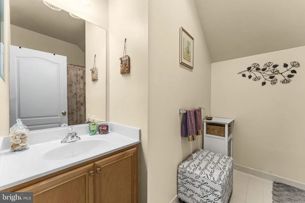 Photo of 5777 WATERLOO BRIDGE CIRCLE