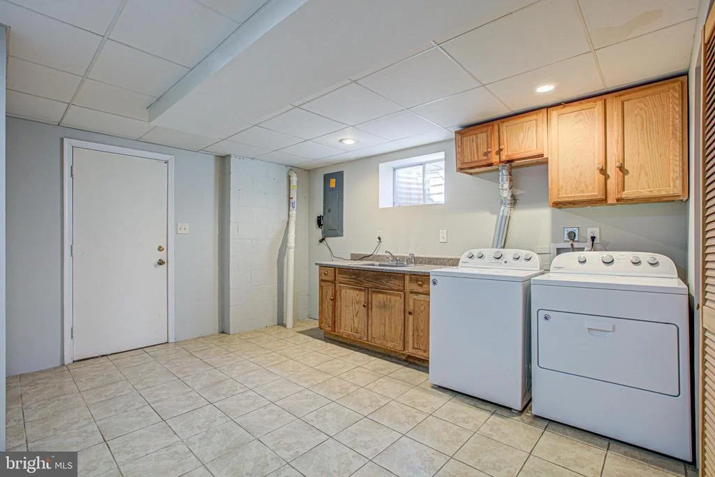 Photo of 4918 ALTHEA DRIVE