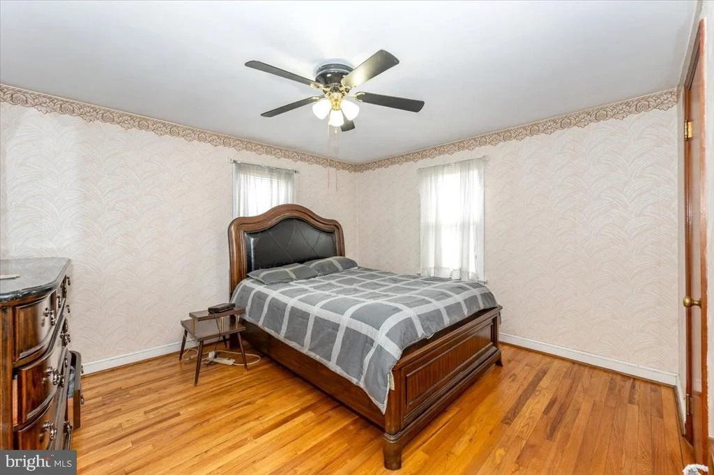 Photo of 239 DEVONSHIRE ROAD NE