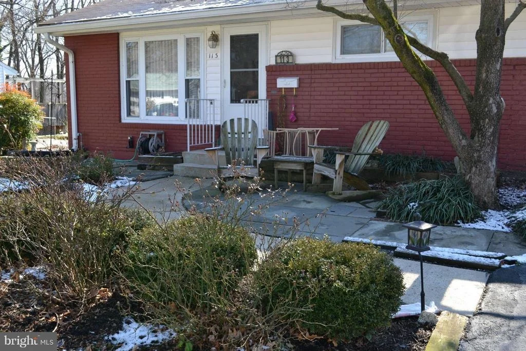 Photo of 113 TULIP DRIVE