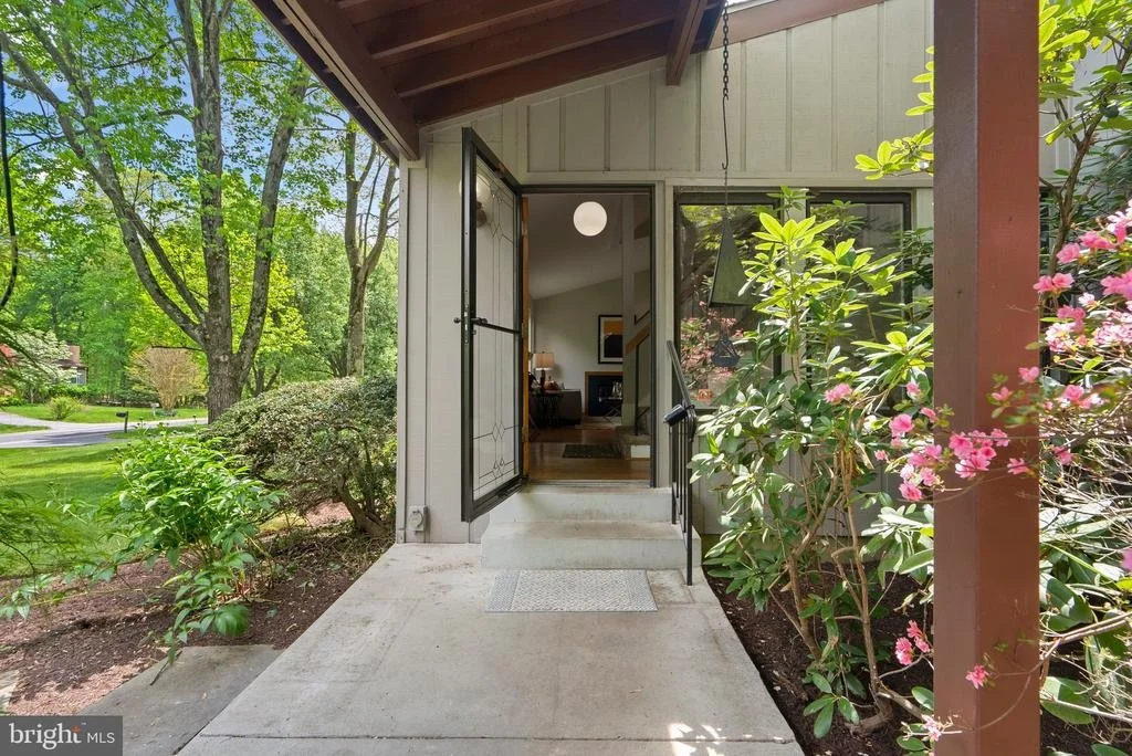 Photo of 14704 FIRESIDE DRIVE