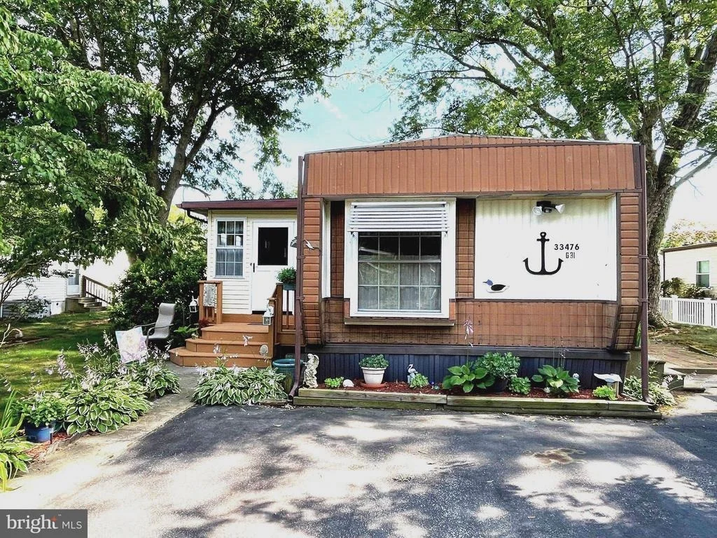 Photo of 33476 DAISY STREET