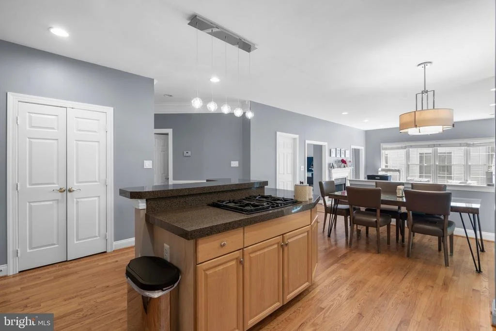 Photo of 5010 TOTHILL DRIVE