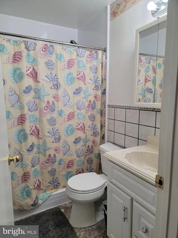 Photo of 5619 MANOR DRIVE