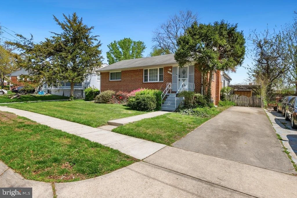 Photo of 11109 BUCKNELL DRIVE