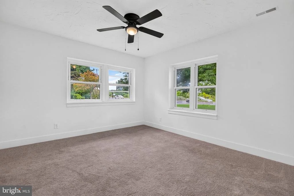 Photo of 120 TUCKAHOE ROAD