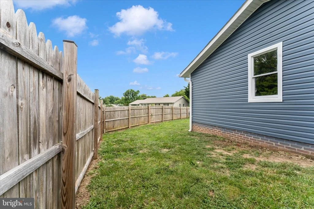 Photo of 301 LANAFIELD DRIVE