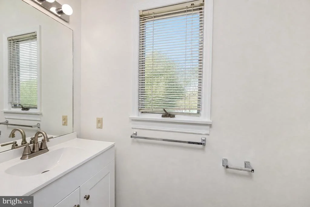 Photo of 701 SHORELINE DRIVE