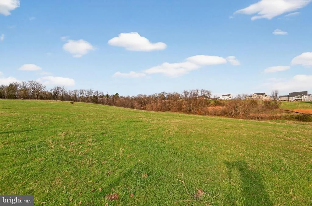 Photo of 40246 THOMAS MILL ROAD