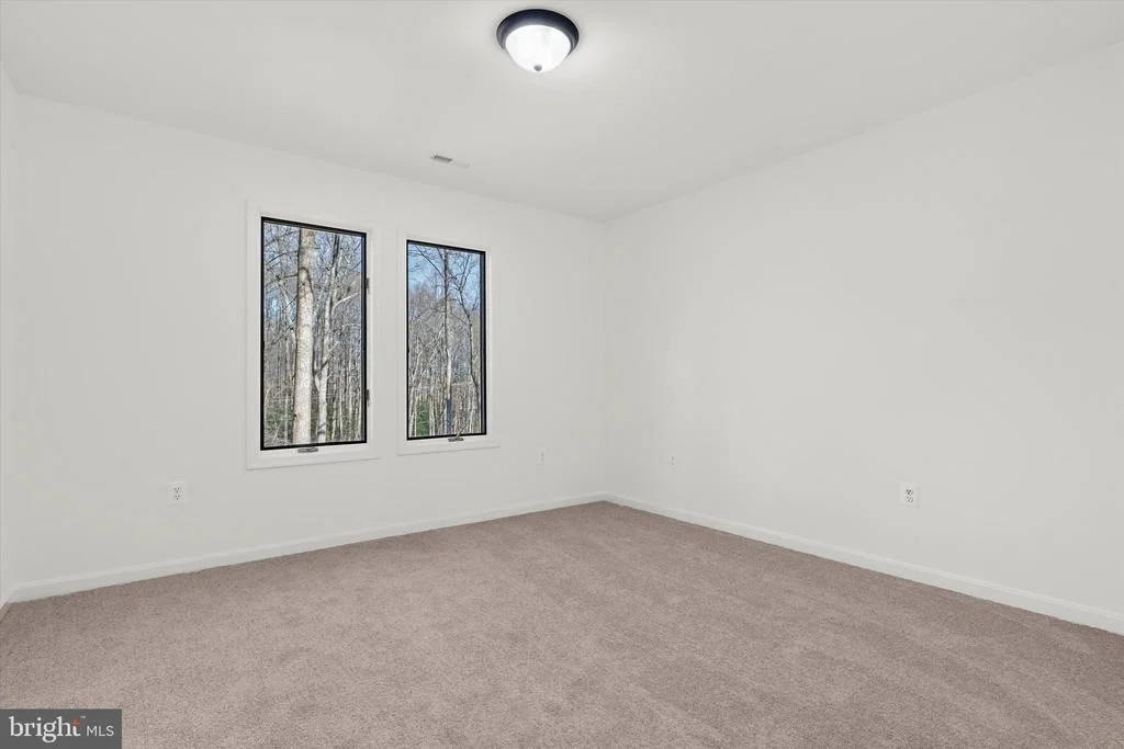 Photo of 1439 DICUS MILL ROAD