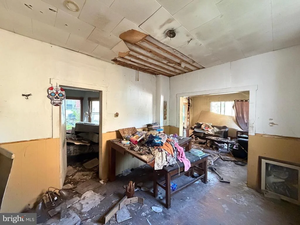Photo of 87 DOUGLAS AVENUE