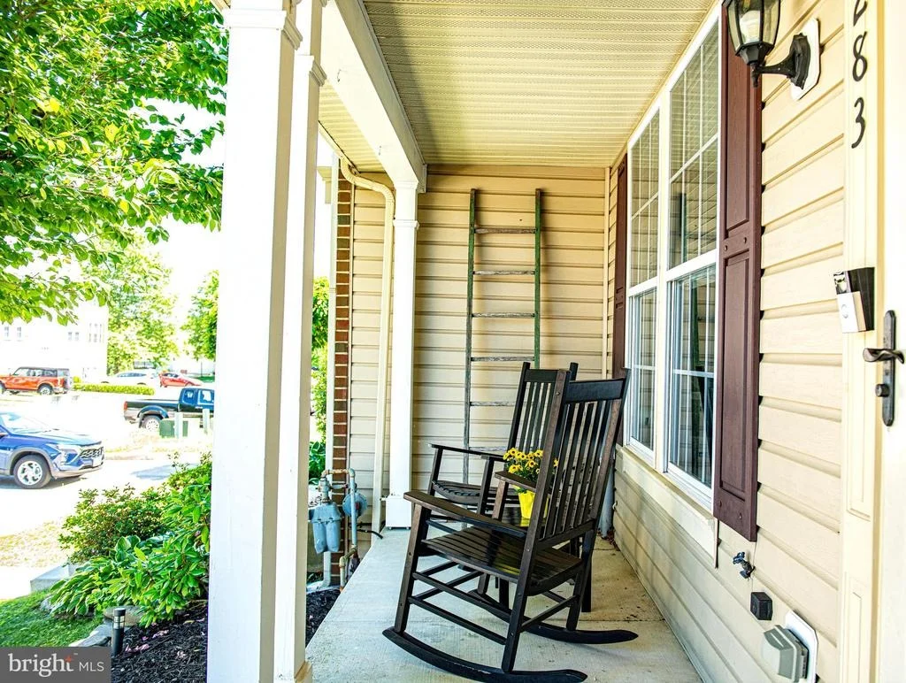 Photo of 283 CHERRY TREE SQUARE