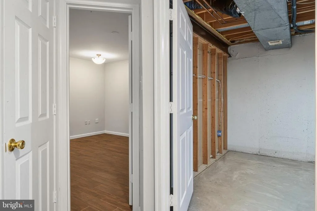 Photo of 9202 MOON RIVER COURT