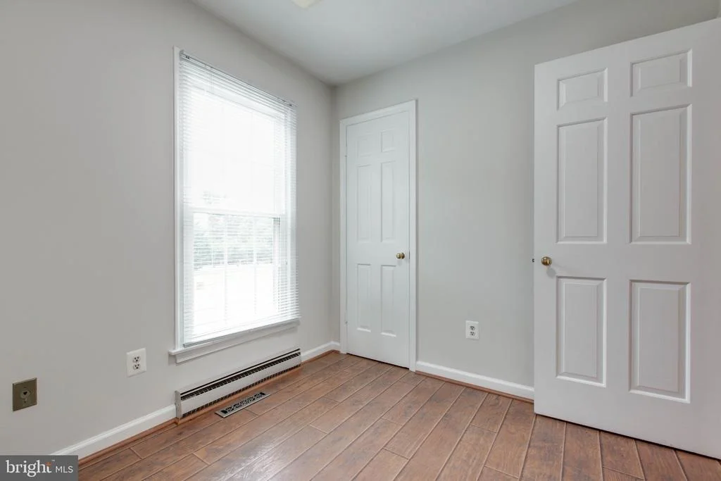 Photo of 8200 TYSON ROAD