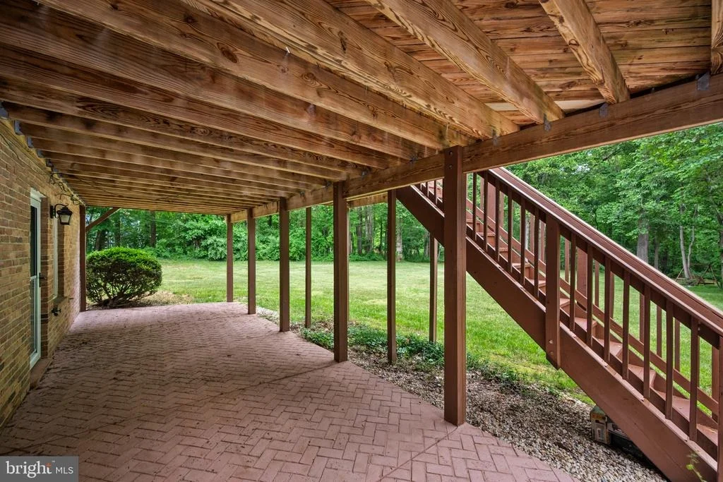 Photo of 13112 LAUREL GLEN ROAD