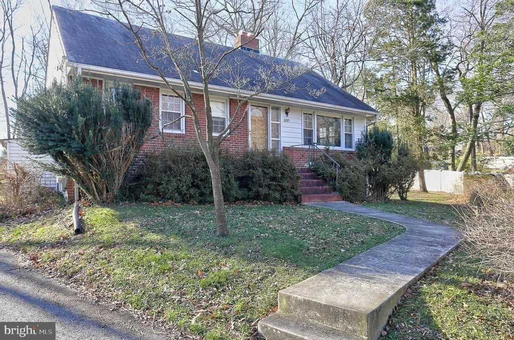 Photo of 6105 WINDHAM ROAD