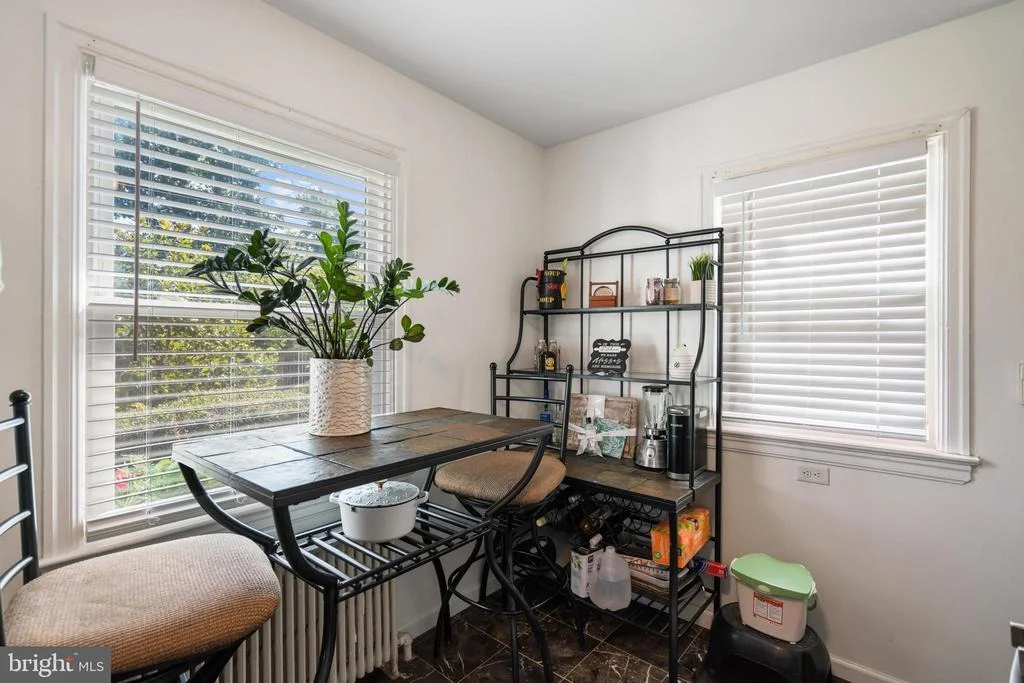 Photo of 1143 44TH PLACE SE