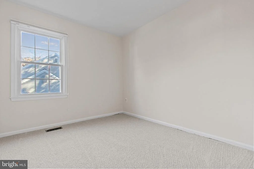 Photo of 2614 BEECHMONT LANE