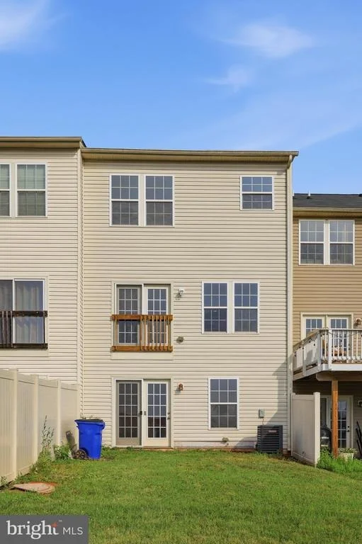 Photo of 2075 SPRING RUN CIRCLE