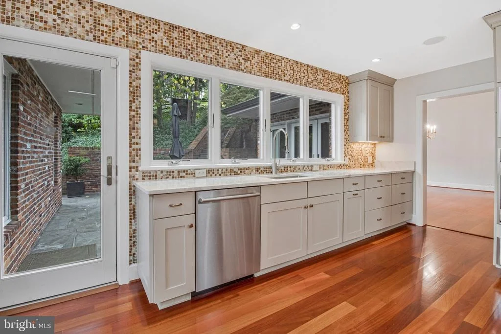 Photo of 1753 ARMY NAVY DRIVE
