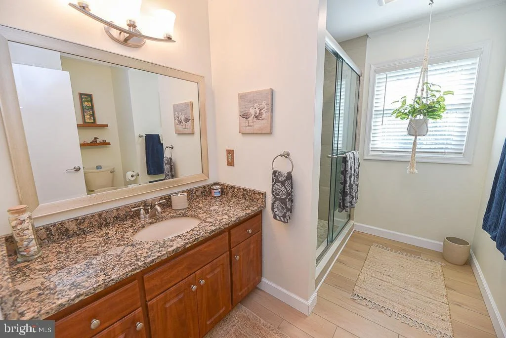 Photo of 956 LAKE VIEW DRIVE