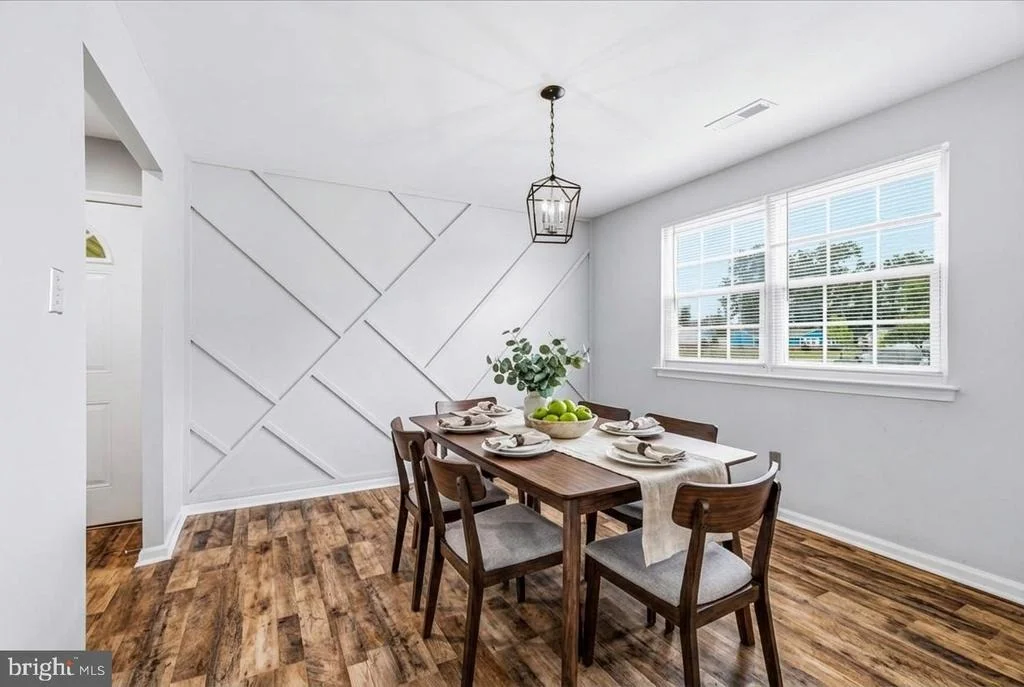 Photo of 7165 FAIRBROOK ROAD