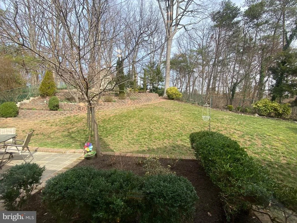 Photo of 919 JUNIPER PLACE