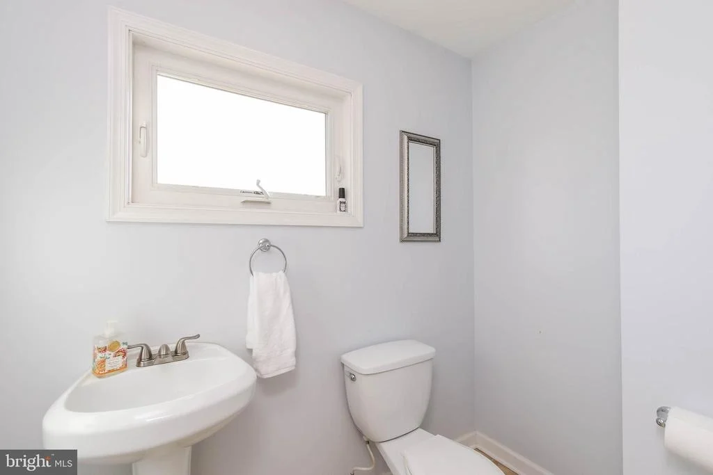 Photo of 5939 MEADOW ROAD