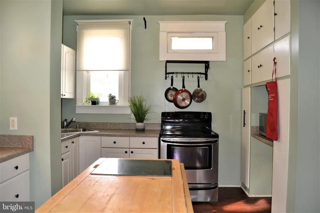 Photo of 4708 CATALPHA ROAD