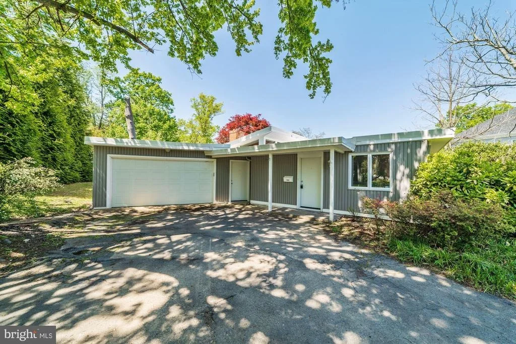 Photo of 7402 FRANKLIN ROAD