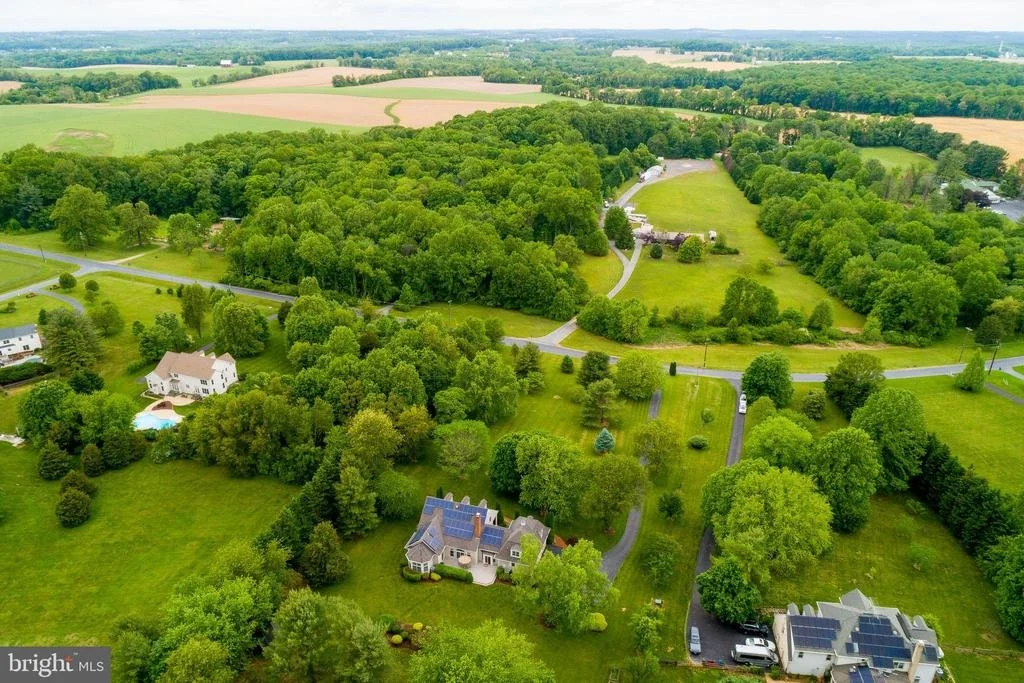 Photo of 6504 GRIFFITH ROAD