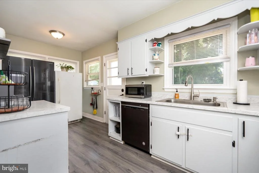 Photo of 402 JOYCE DRIVE