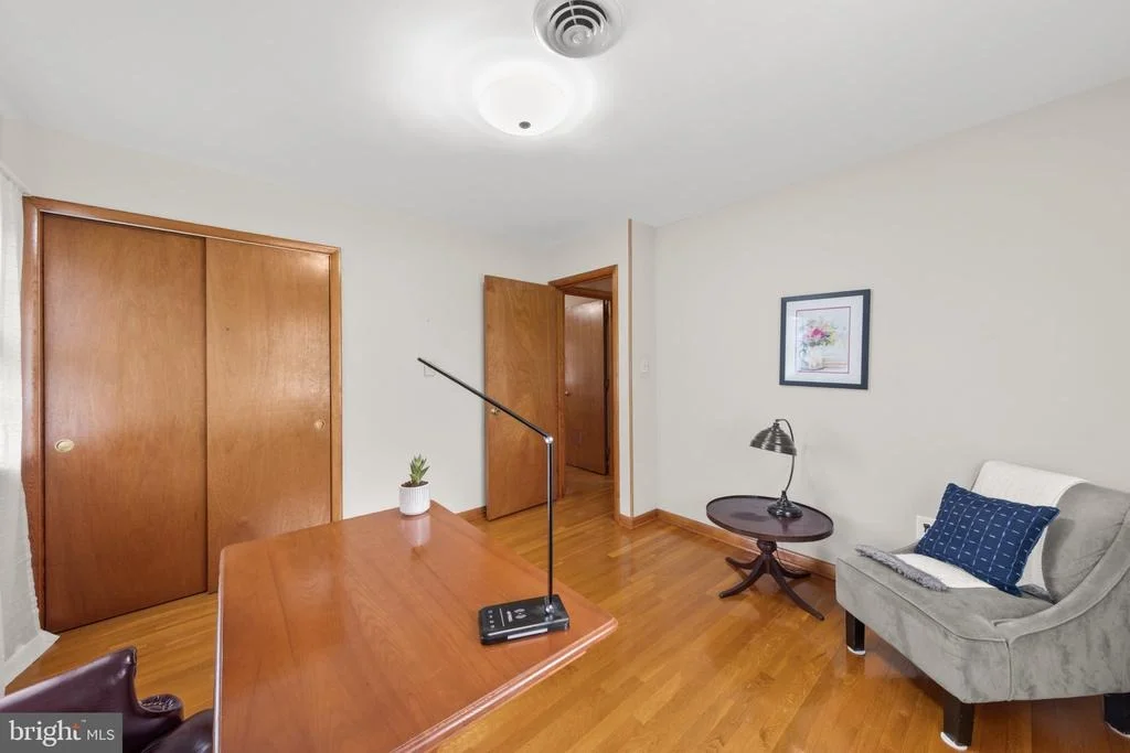 Photo of 325 CALVIN DRIVE