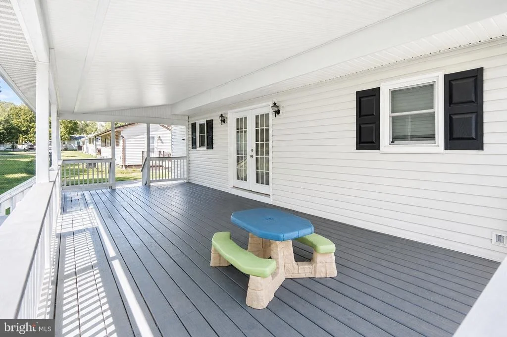 Photo of 15 WILLOW LANE