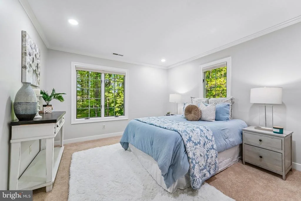 Photo of 13798 LAKESIDE DRIVE