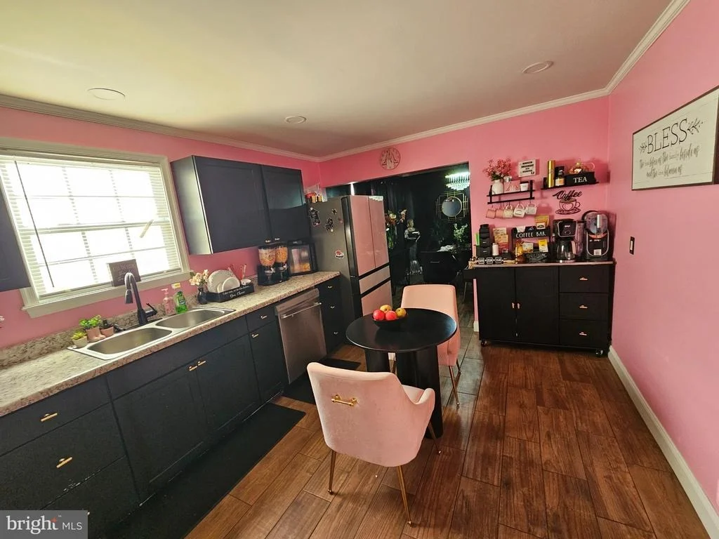Photo of 308 BRADLEY ROAD