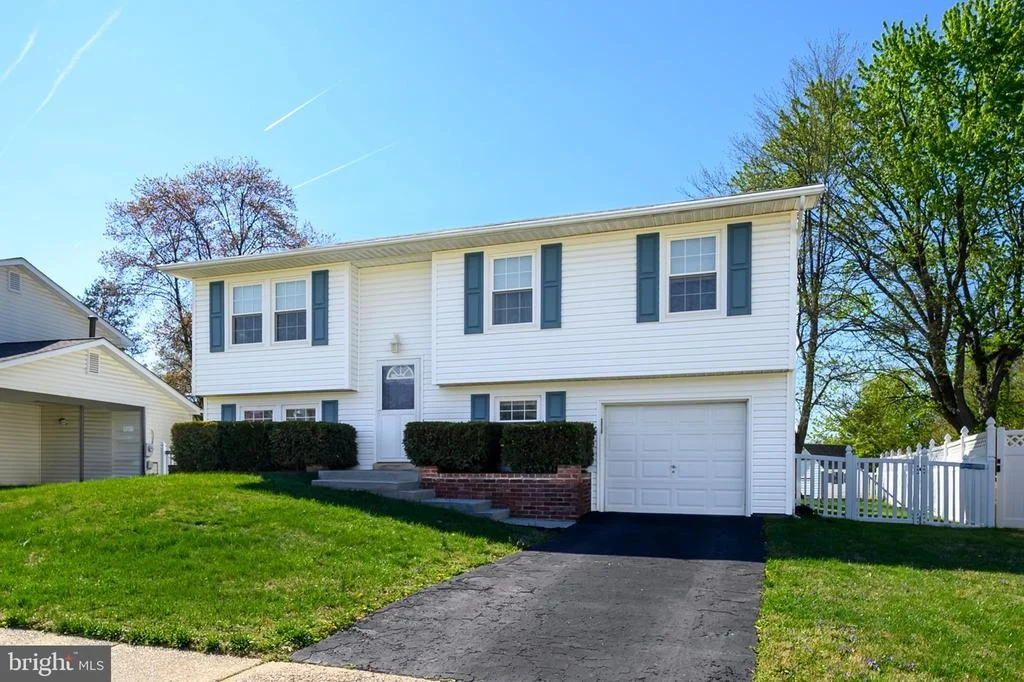 Photo of 982 FALL CIRCLE WAY