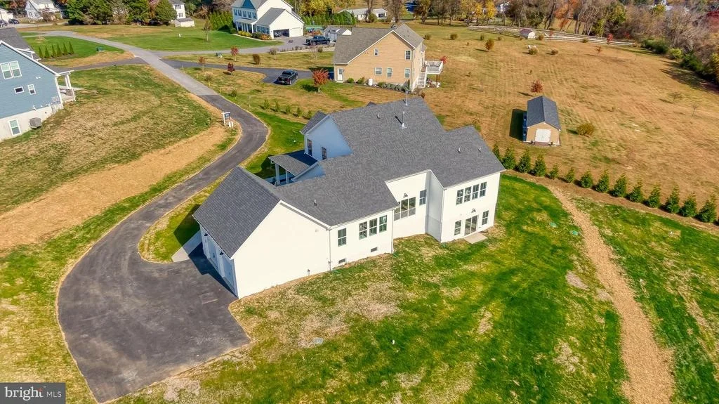 Photo of 2527A FOURLEAF DRIVE