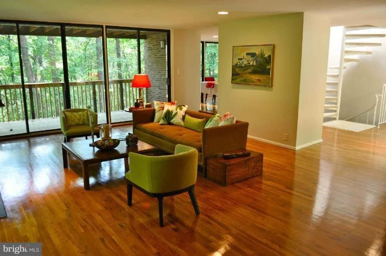 Photo of 705 POTOMAC RIVER ROAD